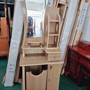 Bàn trang điểm gỗ ocal min, bảo hành 3 năm. kích thước 60cm